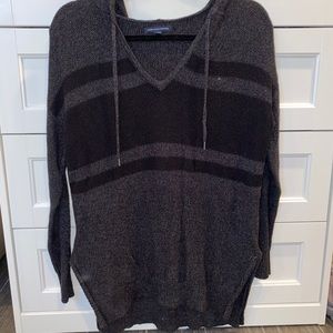 American Eagle Hooded Sweater